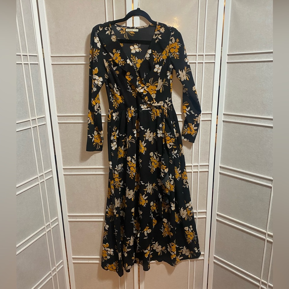Catch stitch floral maxi dress black mustard ruffles S
